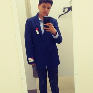 Meet your Posher, Cody